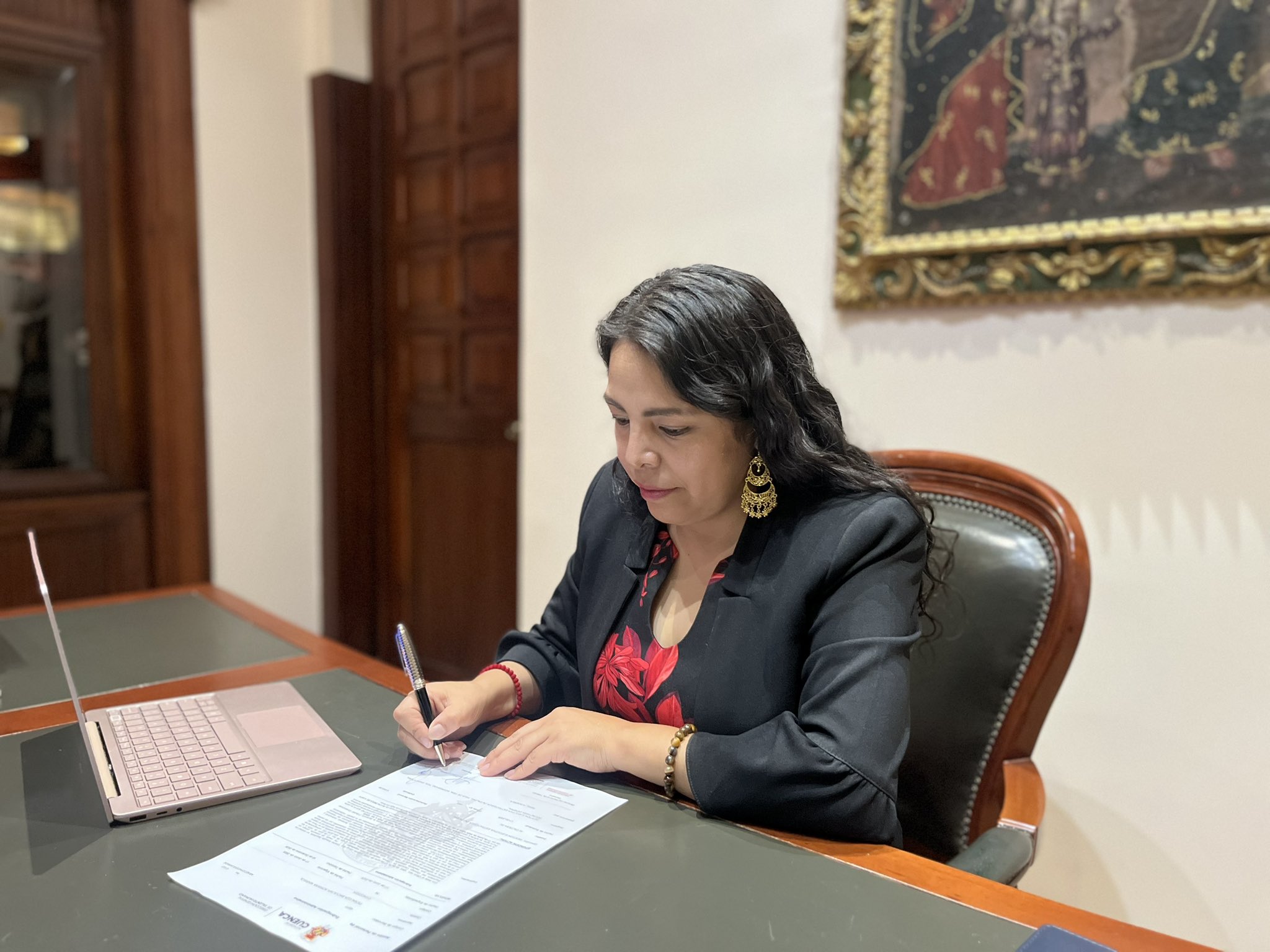 Marisol Peñaloza asume el lugar de Cristian Zamora tras ser suspendido por seis meses. Foto: X