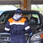 Vehículos cuyo último dígito de placa termina en 4, serán exonerados de pagar el recargo por calendarización, informó la EMOV EP. /Cortesía