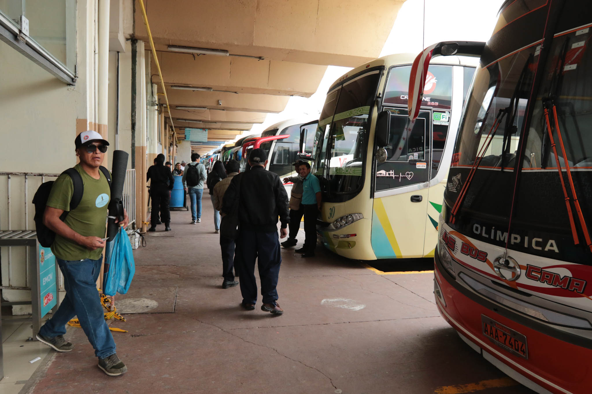 El aumento del valor del pasaje ha sido una solicitud constante de los transportistas tras la liberación de precio del diésel. Foto: El Mercurio