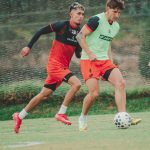 Jugadores del Deportivo Cuenca en uno de sus últimos entrenamientos / Cortesía