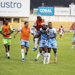 Jugadores de San Pedro del Pongo celebran el tercer gol que aseguró la clasificación a la final del torneo de Segunda Categoría del Azuay. /JRO