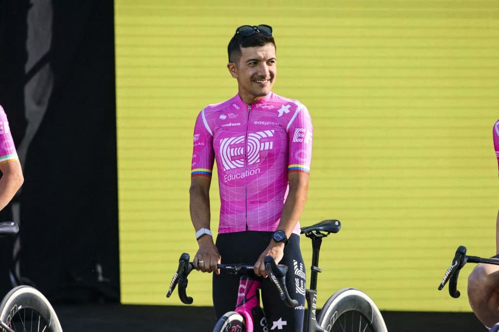 Richard Carapaz volvió a las competencias. Esta vez al Tour de Francia 2026. Foto: AFP
