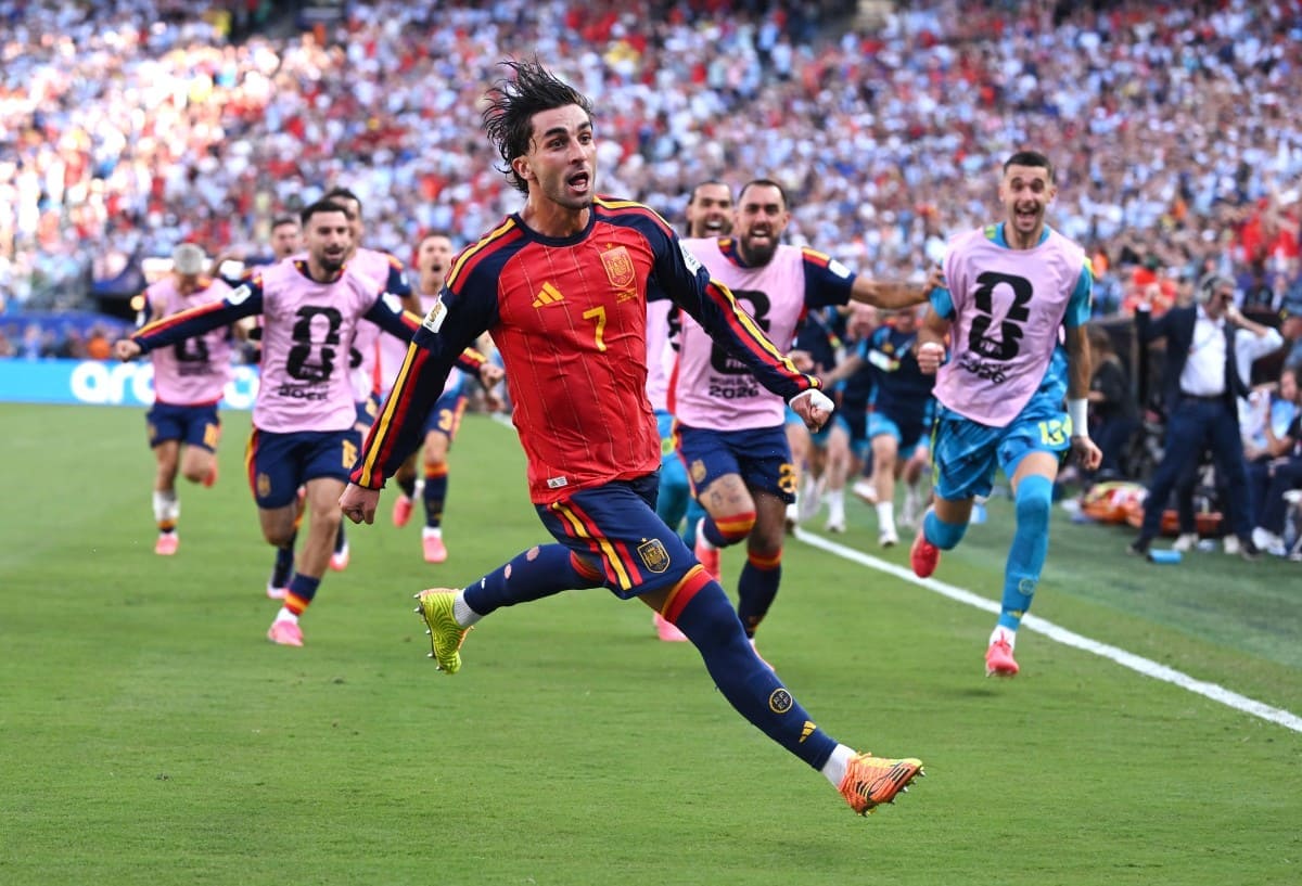 Ferran hizo el gol que permitió a España ser campeón. Foto: AFP