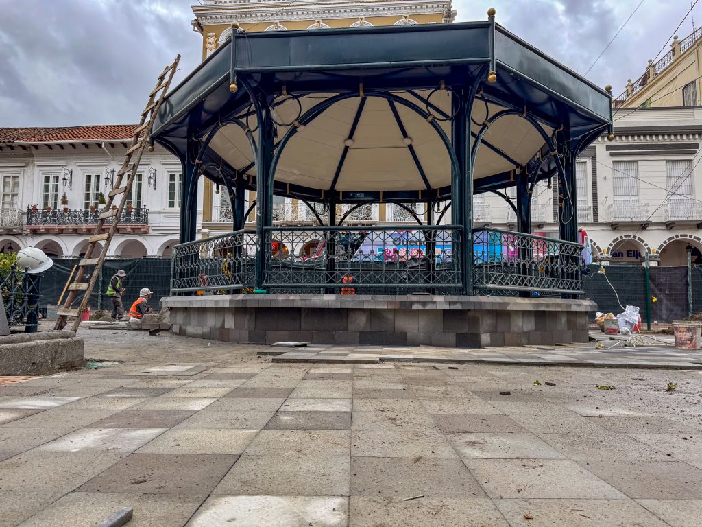 Parque - Calderón