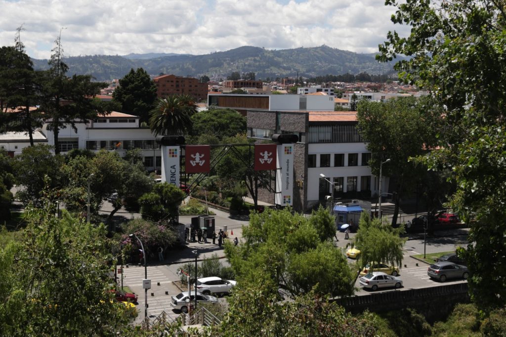 La Universidad de Cuenca tomará su examen de admisión en la última semana de julio de 2026. Foto: El Mercurio