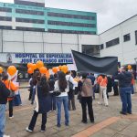 Plantón de pacientes con esclerosis