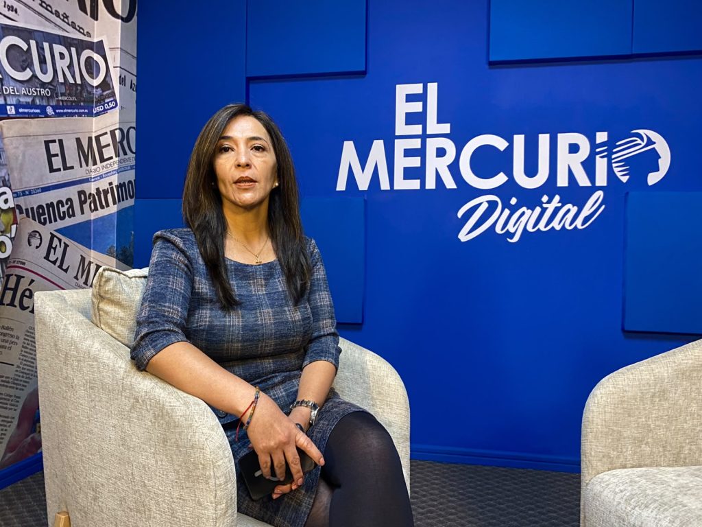 Inés - Luzuriaga