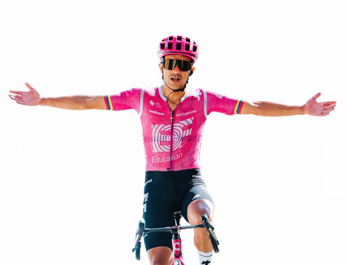 Richard Carapaz termina tercero en la etapa 19 del Tour de Francia. Foto: Richard Carapaz