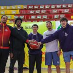 Maurice Walton, Diaby, Gino Basignana, Alejo Montes y Elías Cave se alistan para el debut del equipo. Foto: El Mercurio