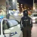 Un hombre y una mujer fueron detenidos en el sector de la Chola Cuencana en el centro de Cuenca por el presunto delito de tenencia de droga. /Cortesía