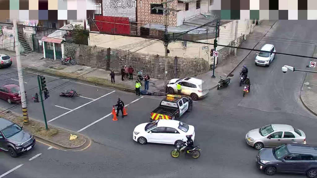 Las cámaras del ECU911 registraron uno de los accidentes que ocurrieron la mañana de este 14 de julio. Foto: ECU911