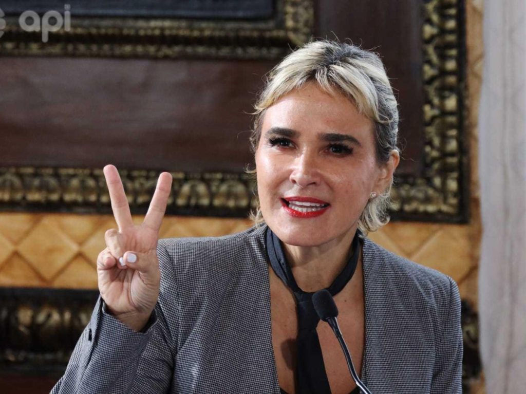 Cynthia Viteri anunció su precandidatura a la Alcaldía de Guayaquil. Foto: API