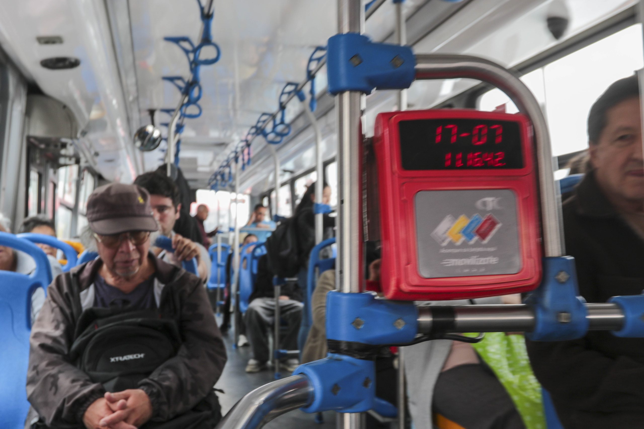 Tarjetas 'movilízate' en Cuenca