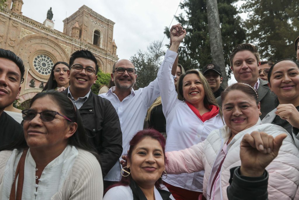 Juan Cristobal Lloret y Consuelo Orellana, candidatos por Cuenca y Azuay.