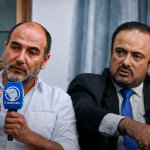 Paúl Carrasco y Juan Cristóbal Lloret, exgobernadores de Azuay y exprefecto, ahora compiten por llegar a la Alcaldía de Cuenca.