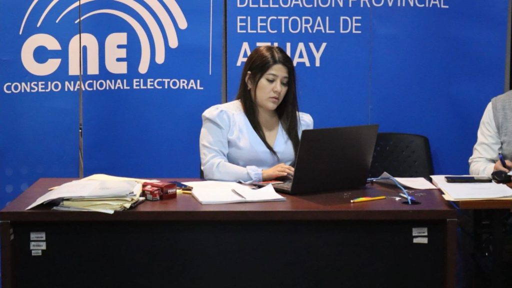 La Junta Provincial Electoral de Azuay recibió unas 13 objeciones a candidaturas. /Cortesía