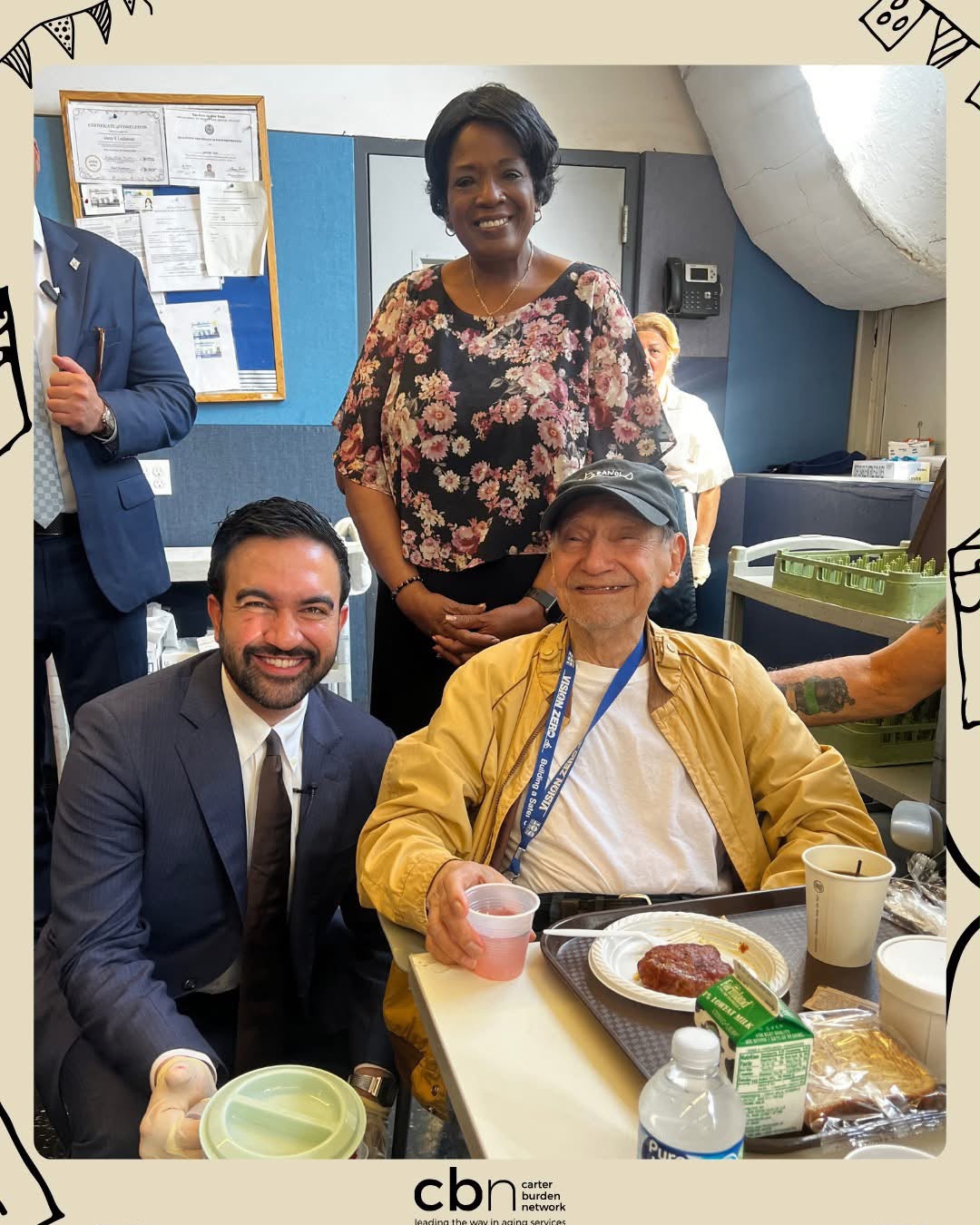 Bolívar Augusto Bajaña Morán, un migrante de Ecuador conocido como “Boli”, cumplió 102 años.