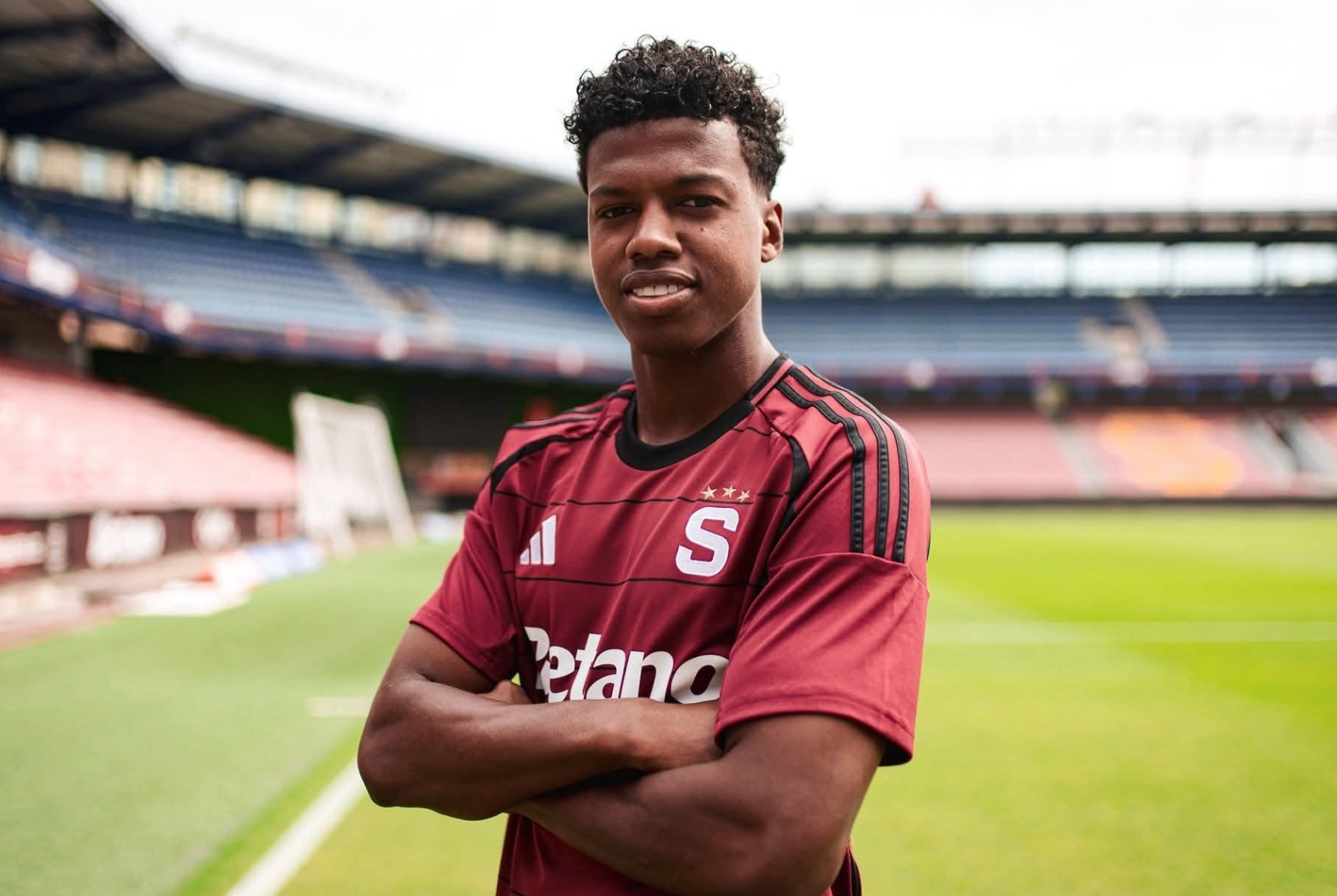 El ecuatoriano John Mercado será titular en el partido de este martes, 4 de agosto de 2026, por Champions League frente al Olimpique de Lyon. /Cortesía