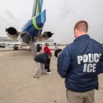 Mauricio Alvarado, migrante de Ecuador, fue enviado hacia Bangui, en la República Centroafricana.