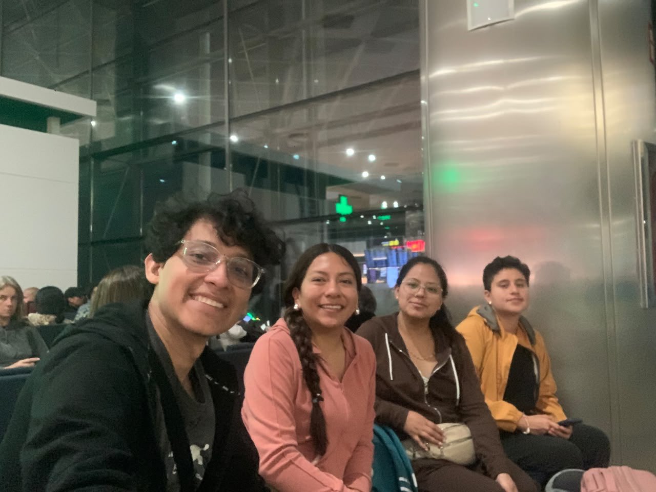 Los primeros cuatro enfermeros ecuatorianos ya están en Italia, tras completar su preparación en lengua italiana.