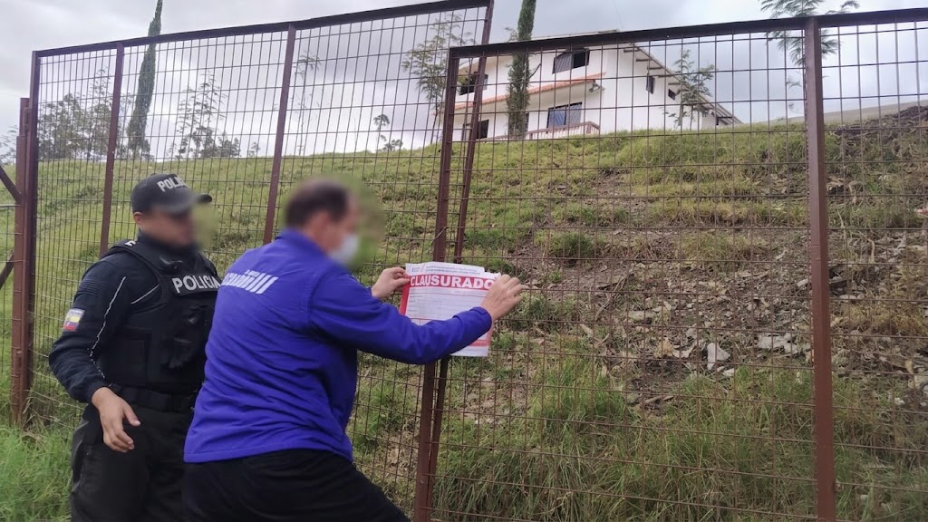 Las autoridades clausuraron un centro de tratamiento de adicciones en Cuenca. Foto: Acess