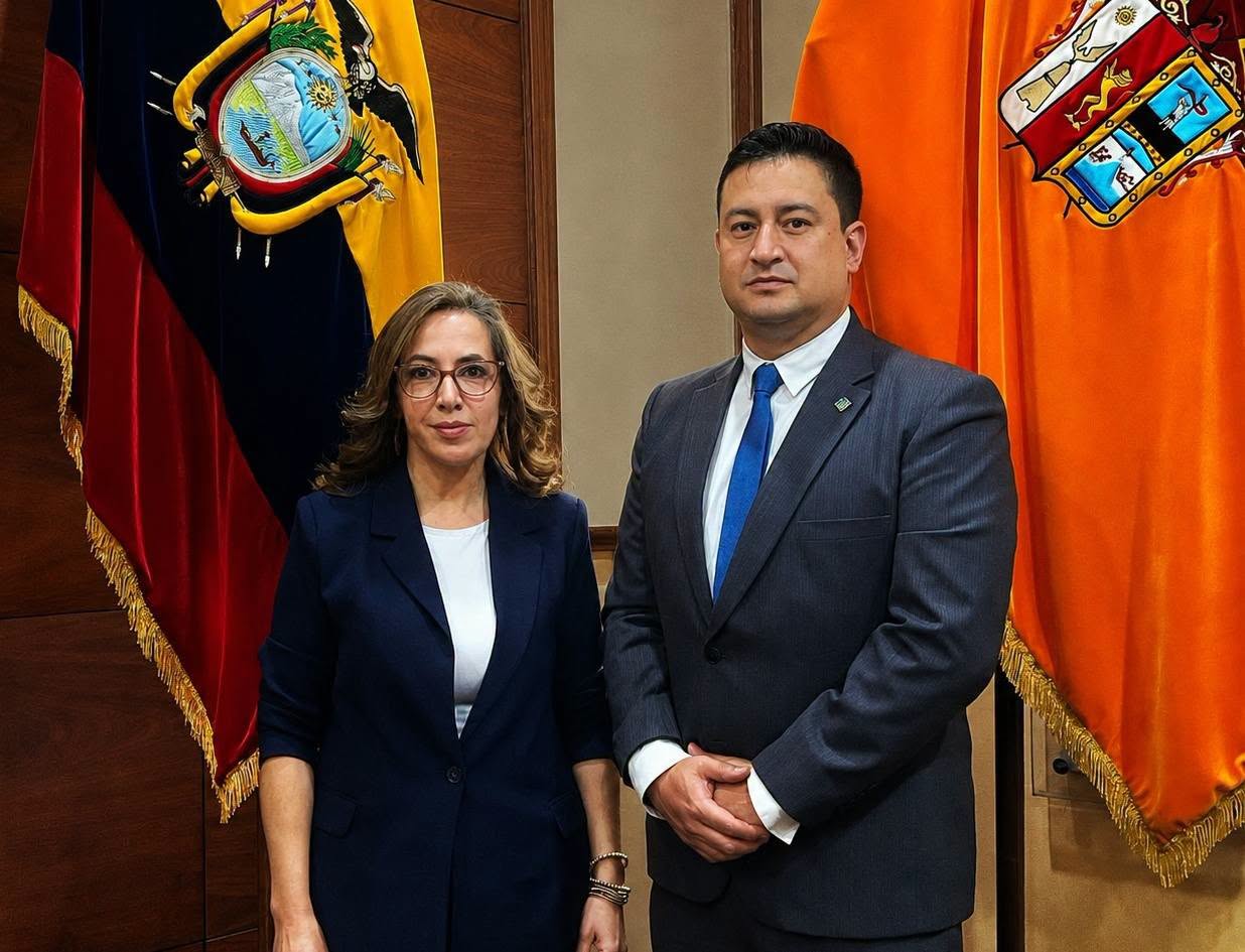 Alexandra Quintanilla y Bolívar Núñez.