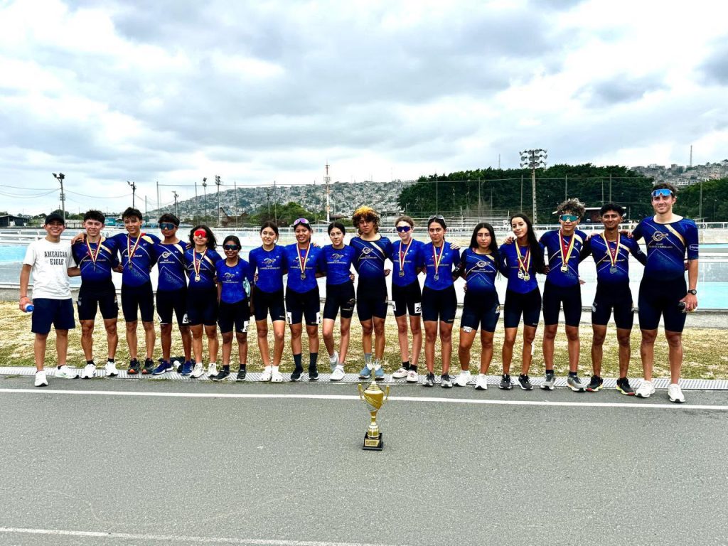Azuayos celebran campeonato nacional de patinaje. Foto: Cortesía