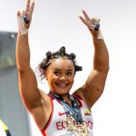 Neisi Dajomes celebra medallas. Foto: Neisi Dajomes