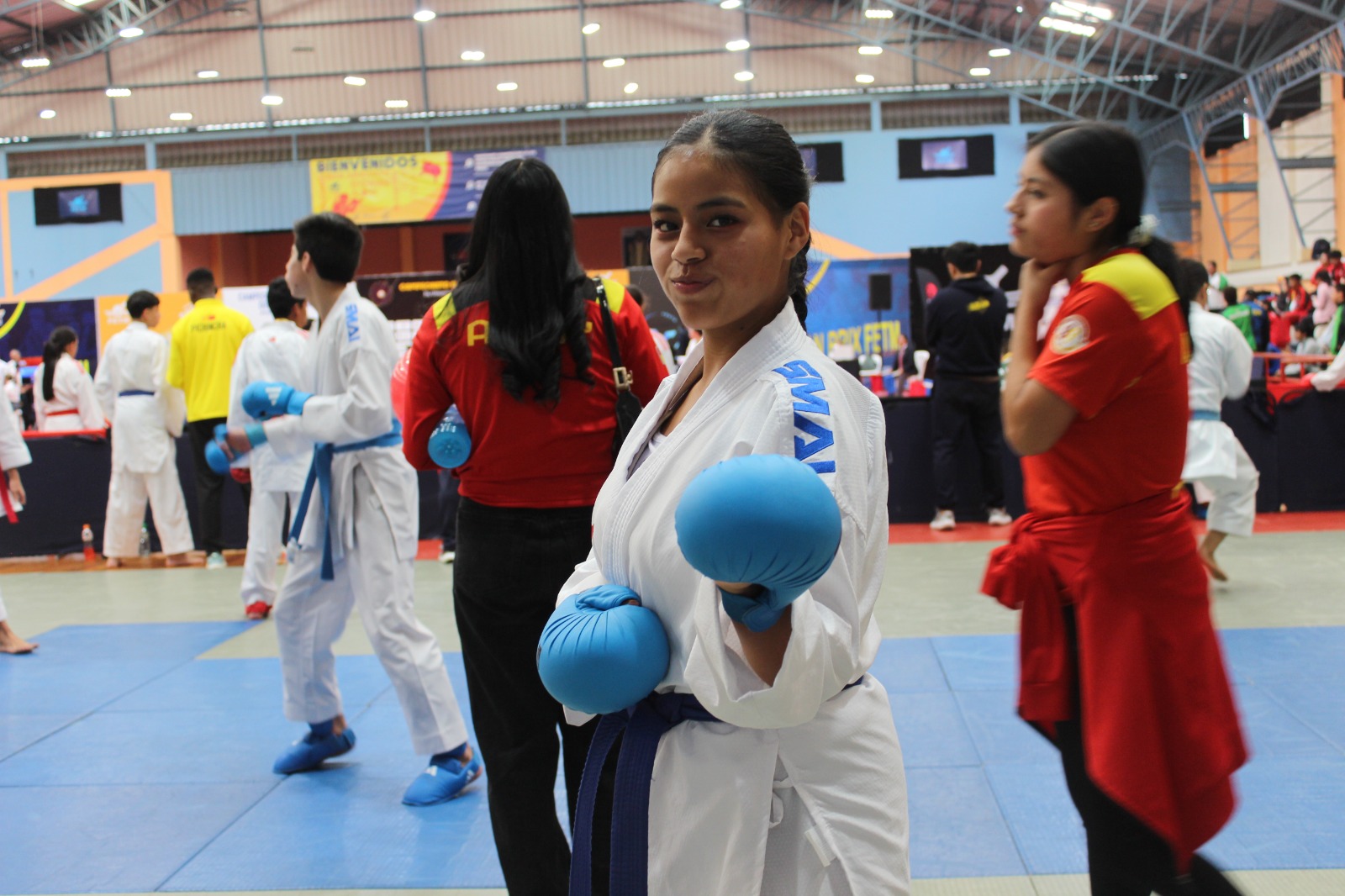 Cristhel Moncada gana la medalla de oro en karate en los Juegos Nacionales Prejuveniles. Foto: Cortesía
