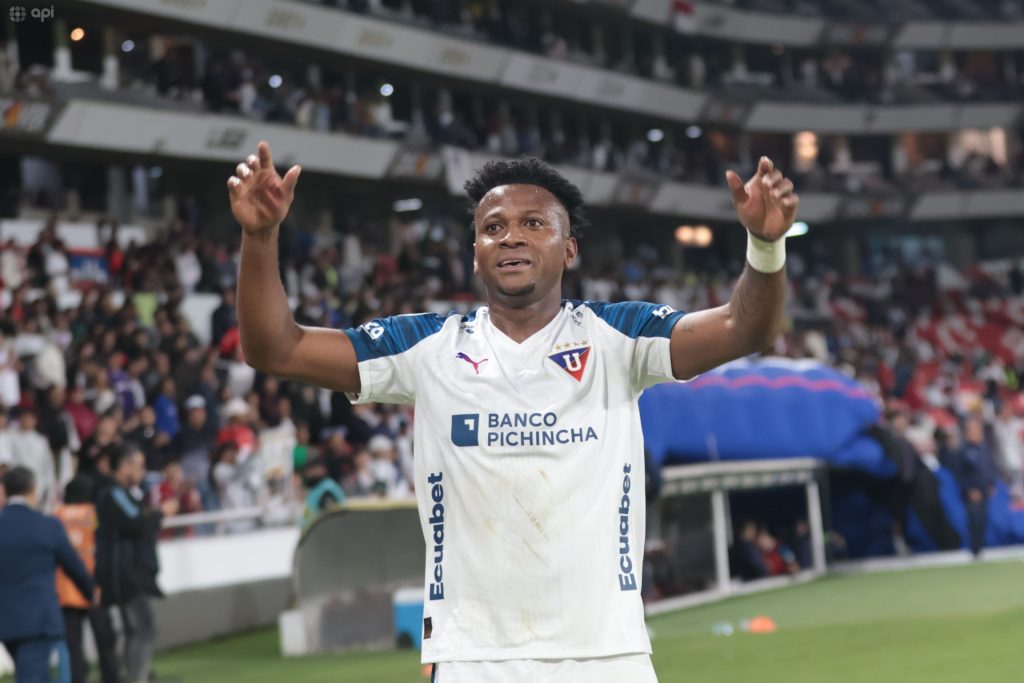 Michael Estrada celebra gol de la victoria de Liga de Quito. Foto: API