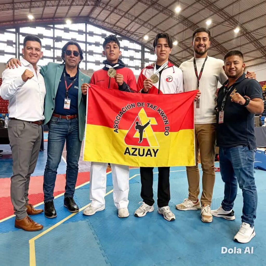 Azuayos luego de la competencia en Ibarra. Foto: Cortesía