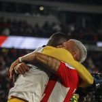 Jugadores de Santa Fe celebran pase a cuartos. Foto: Santa Fe