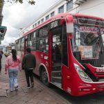 Línea 13 de bus urbano.