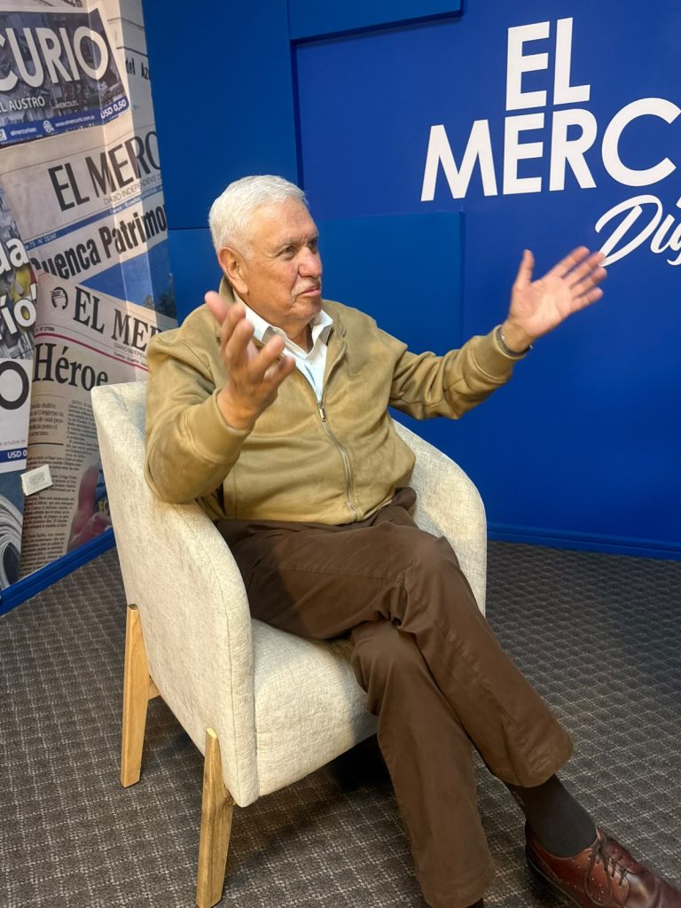 Marcelo Cabrera busca regresar a la Alcaldía de Cuenca con el aval de la alianza En Equidad.
