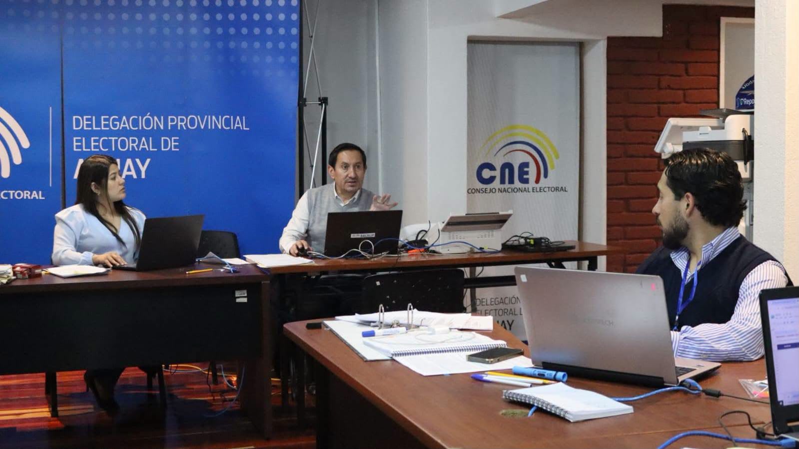 La Junta Provincial Electoral (JPE) de Azuay tramita cambio de candidato por muerte.