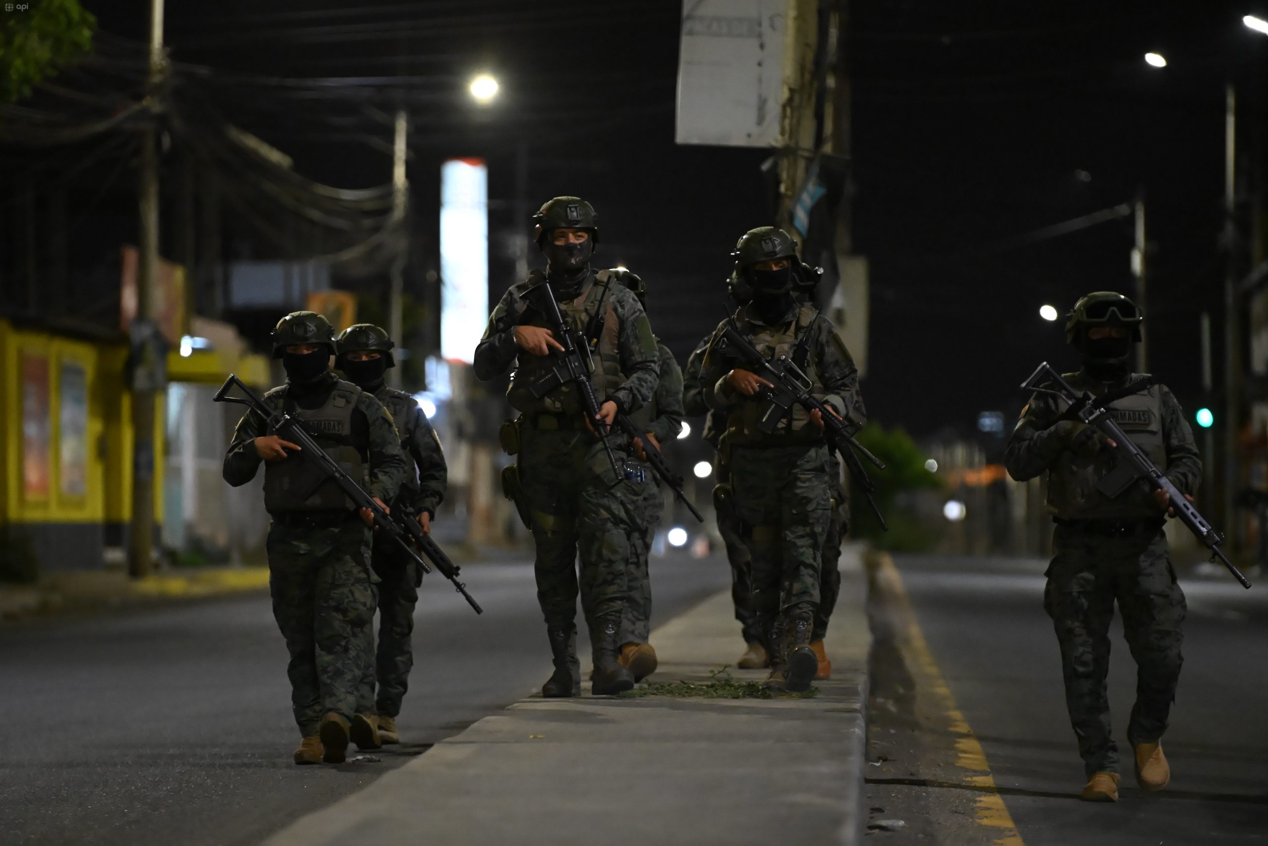 El toque de queda inició el 17 de septiembre con la participación de las Fuerzas Armadas. Foto: API