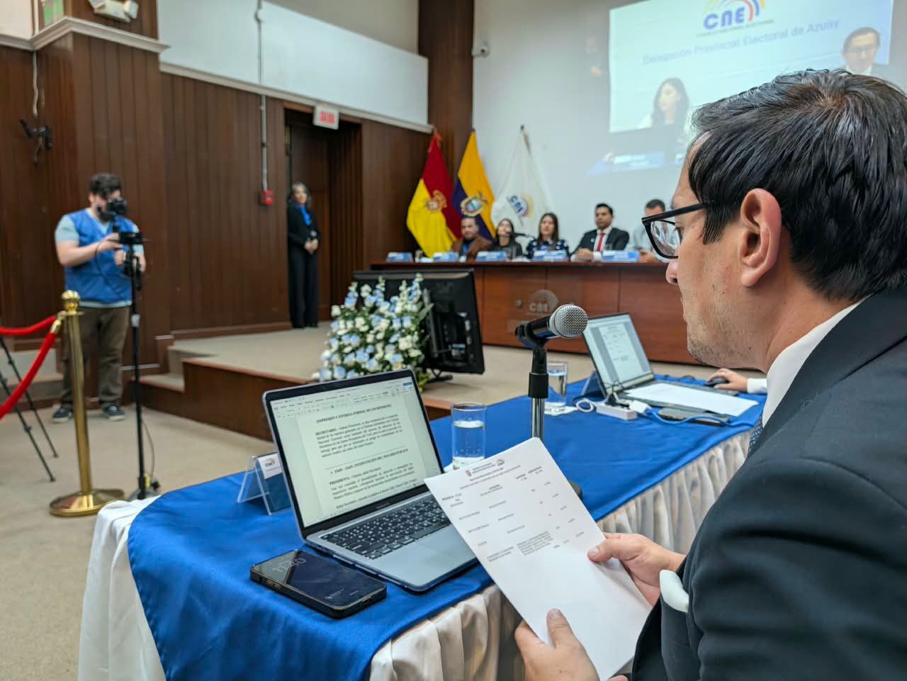 El CNE de Azuay este 2 de septiembre escogió a 13.713 miembros de Juntas Receptoras del Voto (JRV).