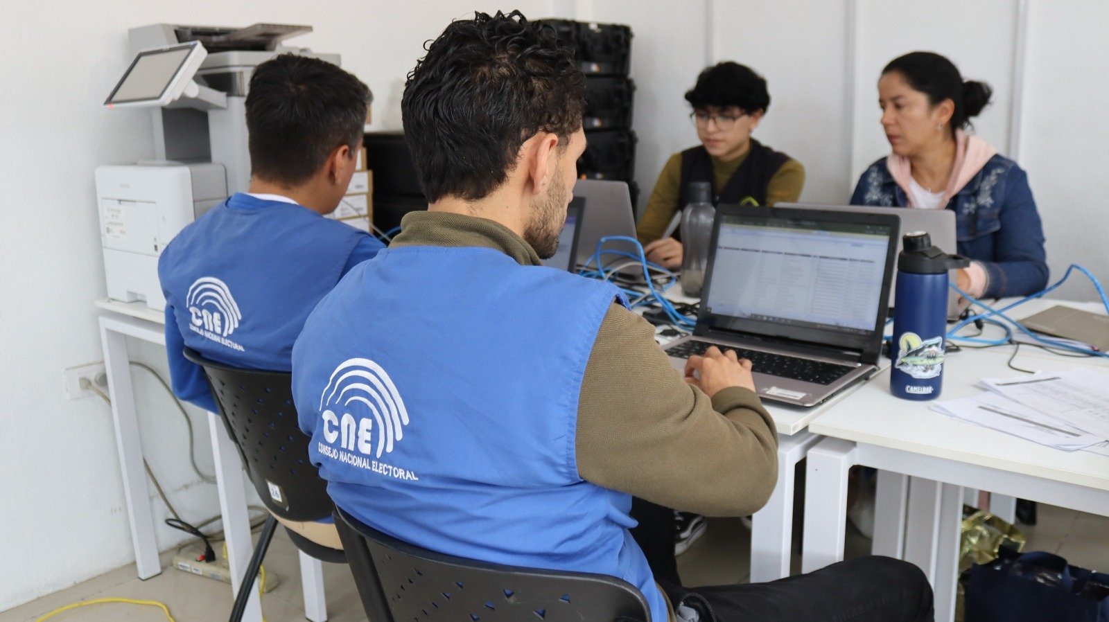 CNE hará la asignación de recursos para que candidatos puedan hacer campaña.