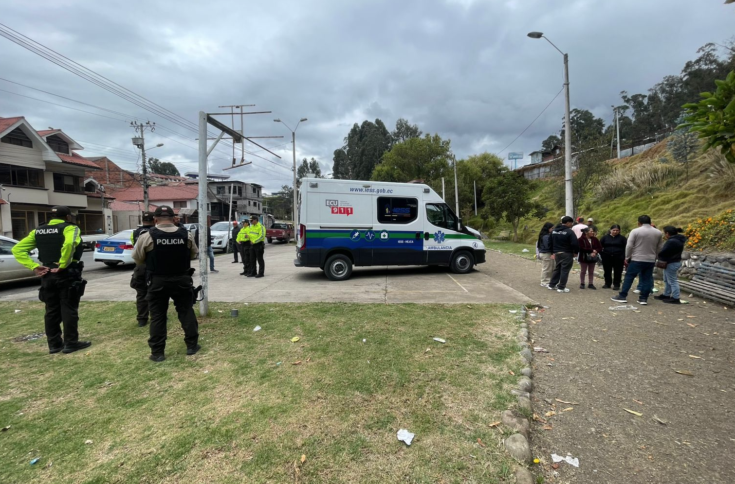 Las dos adolescentes , que fueron reportadas como desaparecidas en Azogues, fueron halladas en Cuenca. /Cortesía