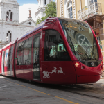 El servicio del tranvía se suspenderá el sábado 19 de septiembre de 2026, desde las 19:00 por obras en dos intersecciones de la ruta tranviaria. /EL MERCURIO