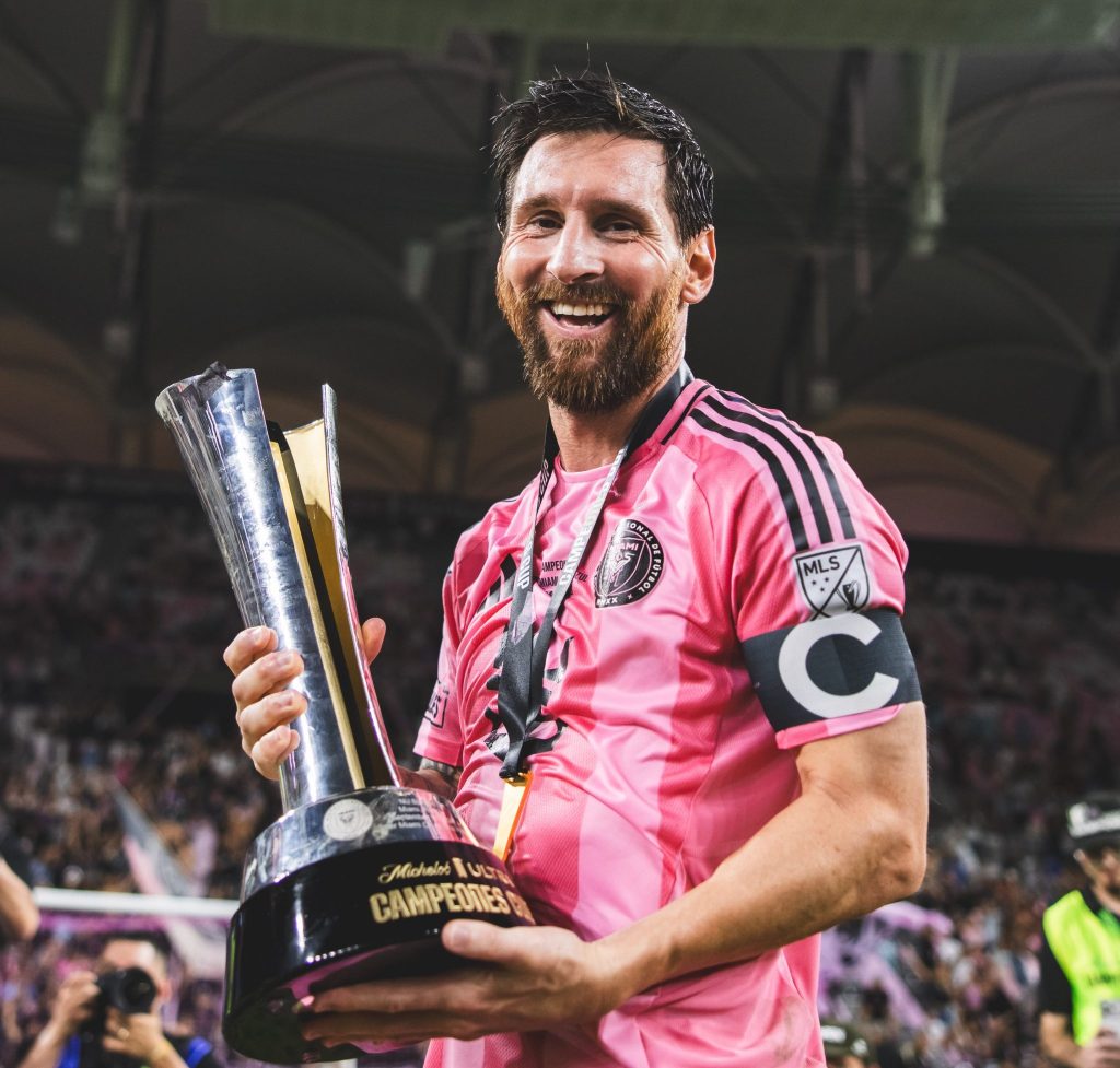 Lionel Messi levanta un nuevo título con el Inter Miami. Foto: Inter Miami