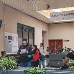 Ciudadanos en la Agencia Nacional de Tránsito, Cuenca.