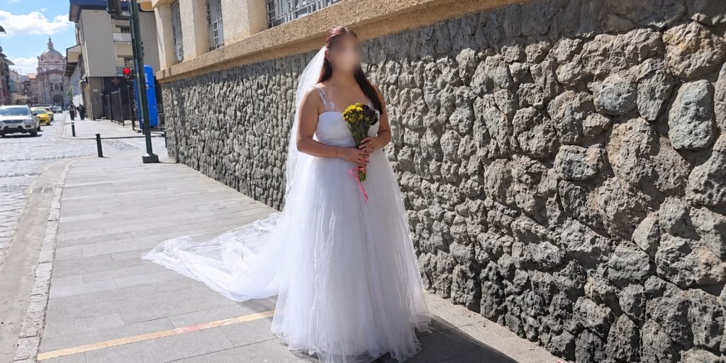 Colectivo hace un pronunciamiento público sobre el uso de la “novia” en campaña.