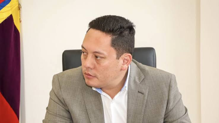 Fiscalía convoca a audiencia para formula cargos contra el alcalde suspendido de Cuenca, Cristian Zamora Matute.