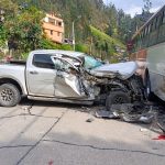 Así quedó la camioneta tras el accidente en Sayausí. Foto: cortesía