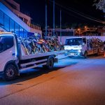 Decenas de motocicletas retenidas en Cuenca.