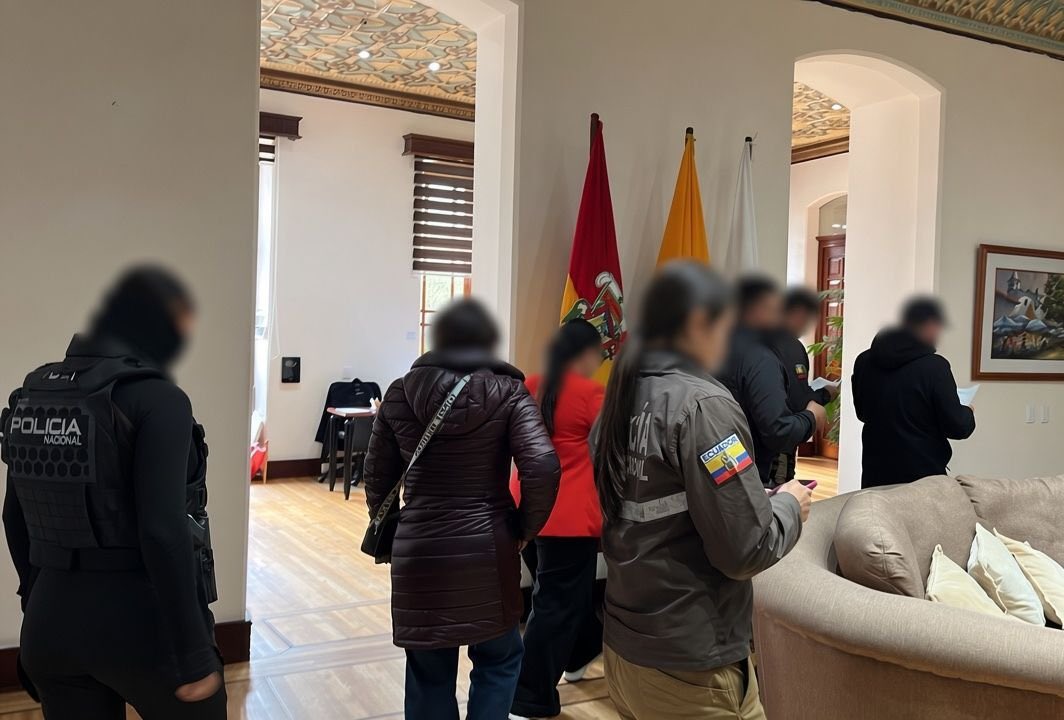 La prevención de la corrupción en el Municipio de Cuenca requiere controles eficaces, auditorías oportunas y transparencia en la contratación pública.