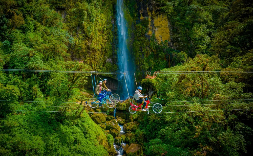 Los candidatos a la Prefectura del Azuay proponen fortalecer el turismo rural con rutas, gastronomía y emprendimientos para dinamizar la economía.