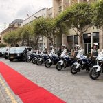 El Ministerio del Interior entregó 10 vehículos y 17 motocicletas a la Policía Nacional de EL MERCURIO