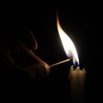 En Guayaquil se reportaron cortes de energía la noche del 13 de octubre y la madrugada de este 14 de octubre. Foto: API